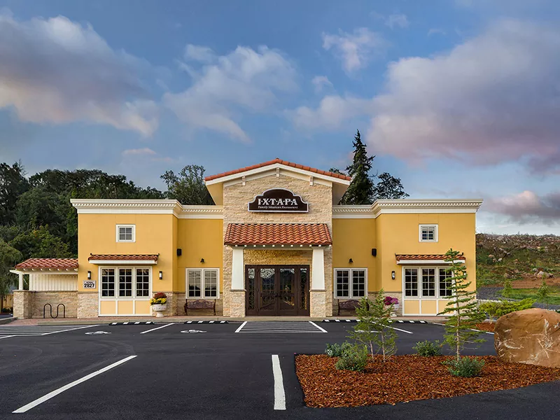 Warum ersetzt ein Restaurantgebäude aus Metall den traditionellen Restaurantbau?